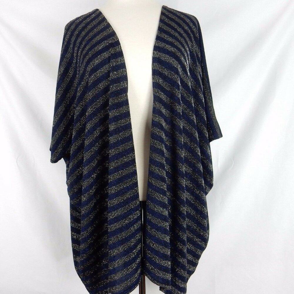Steve Madden Metallic Cold Shoulder Top Shrug NWOT